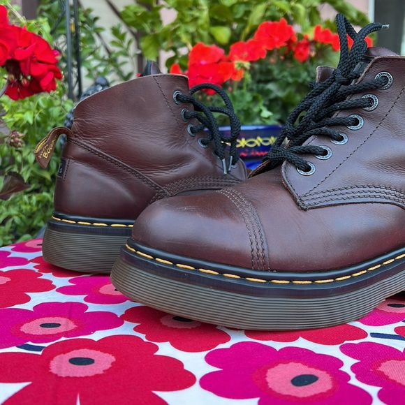 🏴󠁧󠁢󠁥󠁮󠁧󠁿 Dr. Martens MIE Cap Toe SUPER CHUNKY PLATFORM Ankle Boots UK 8 - Picture 15 of 17